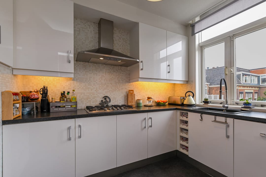 Foto 13 van Van Diemenstraat 219