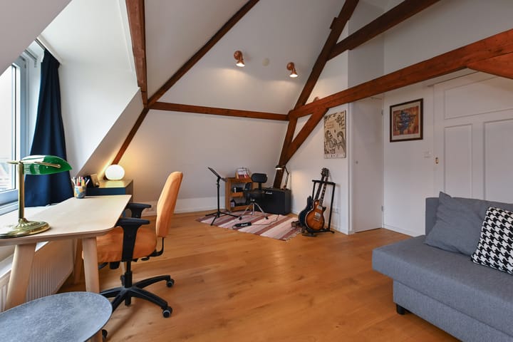 Foto 25 van Van Diemenstraat 219