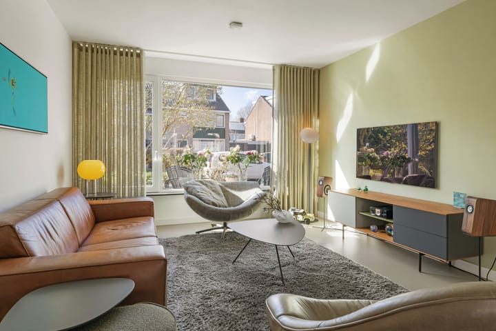 Foto 9 van Utenhamstraat 5