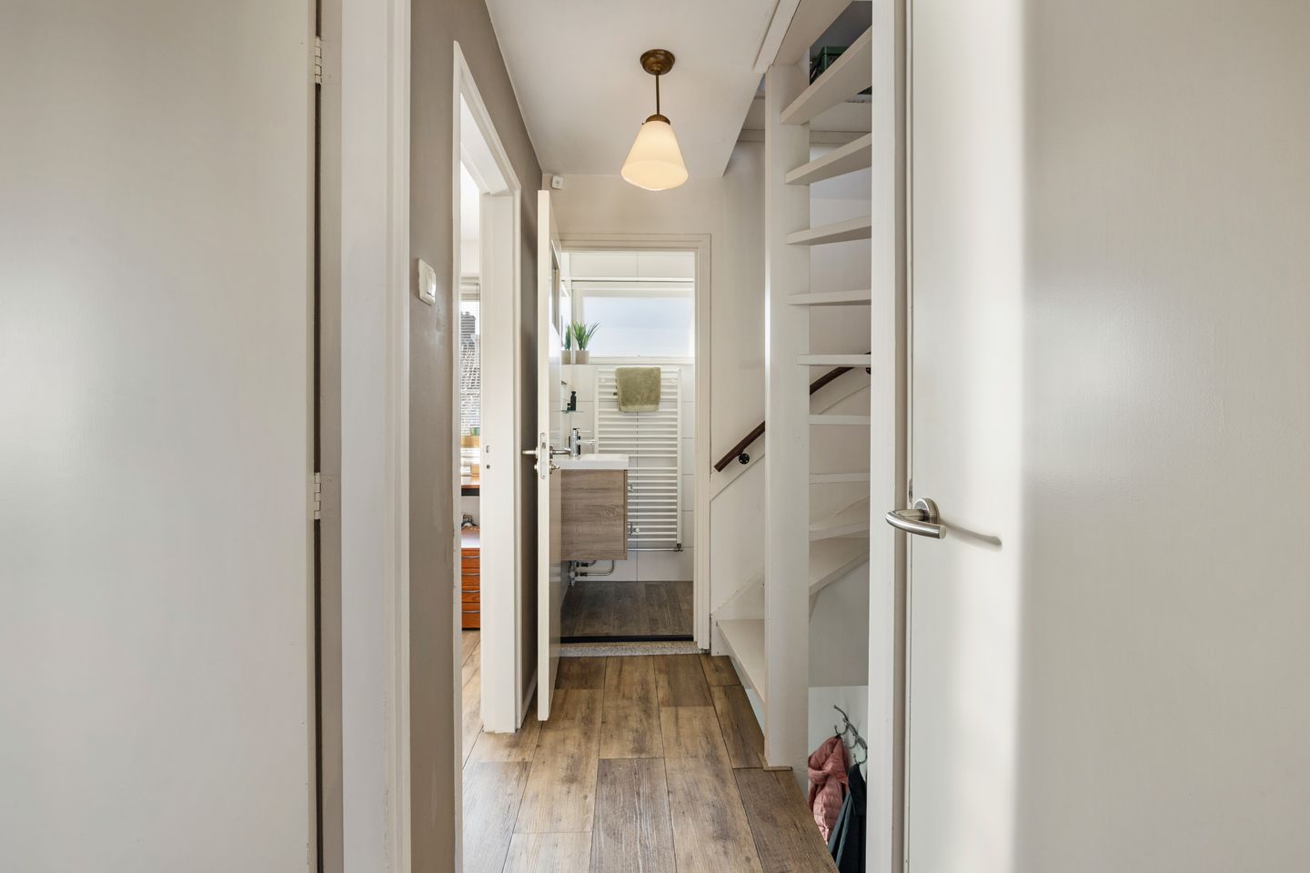 Foto 25 van Utenhamstraat 5