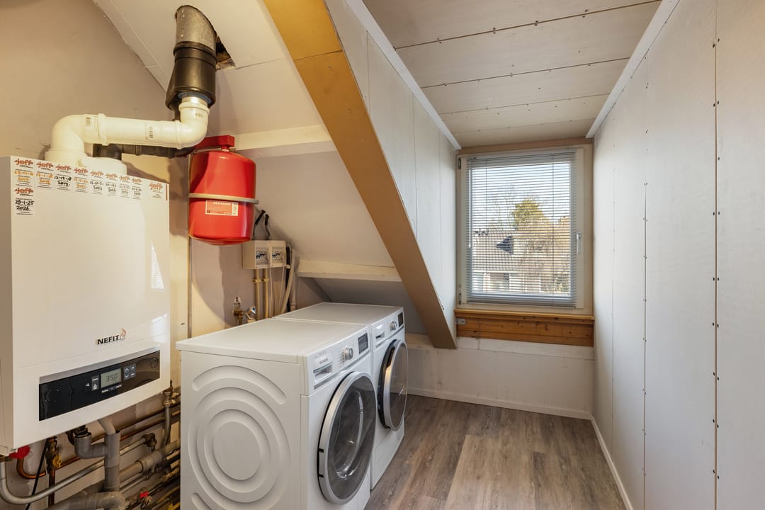 Foto 38 van Utenhamstraat 5