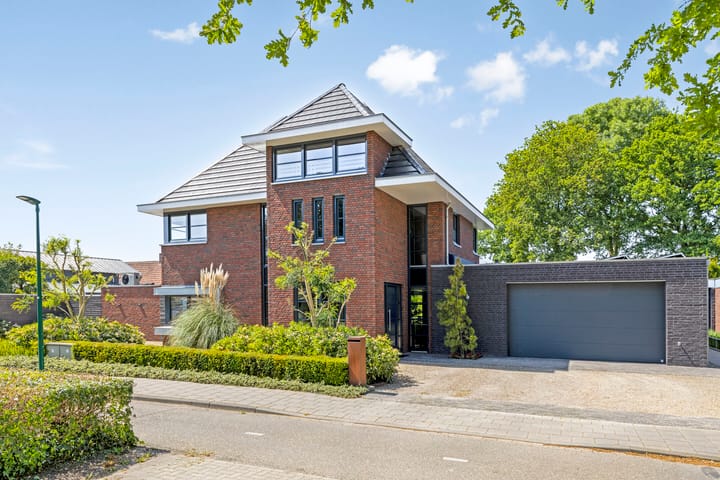 Foto 54 van Heuvel 17