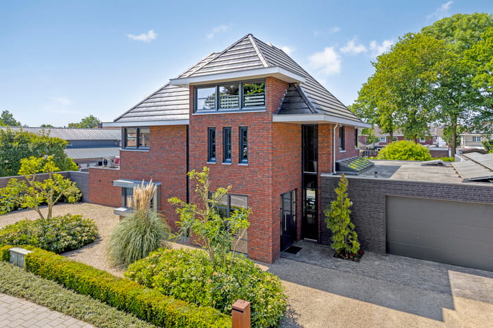 Foto 55 van Heuvel 17