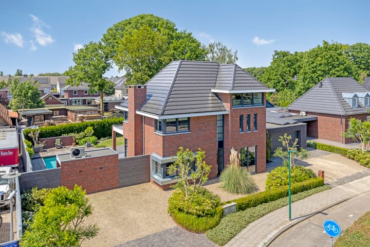 Foto 57 van Heuvel 17