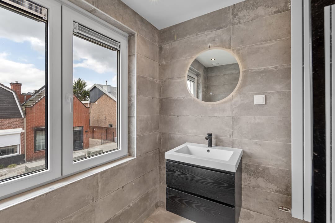 Foto 28 van Burgerhoutsestraat 135-A