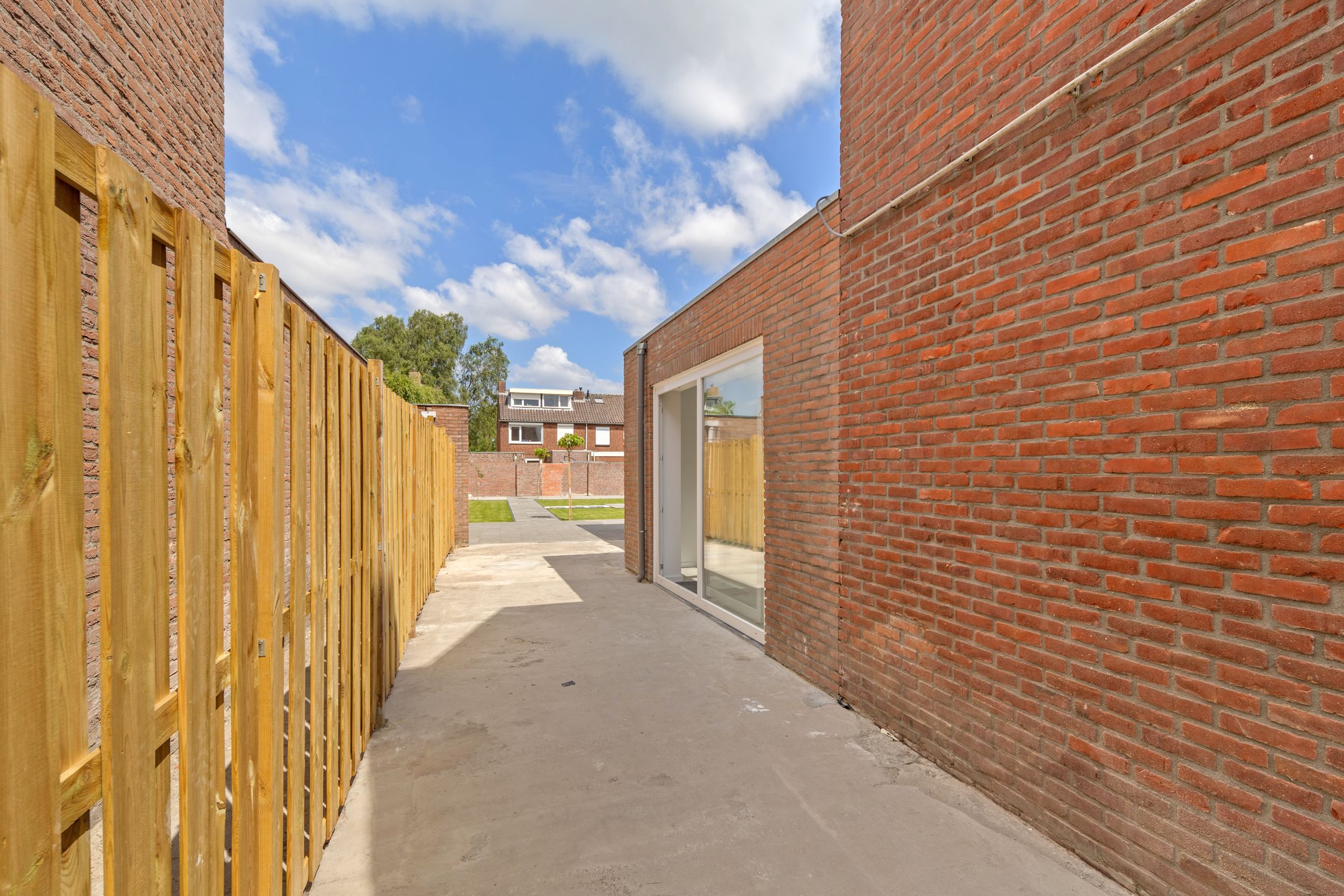 Foto 36 van Burgerhoutsestraat 135-A