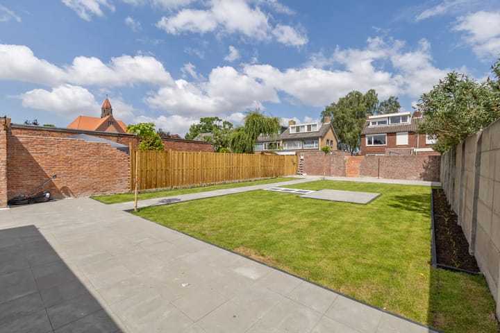 Foto 39 van Burgerhoutsestraat 135-A