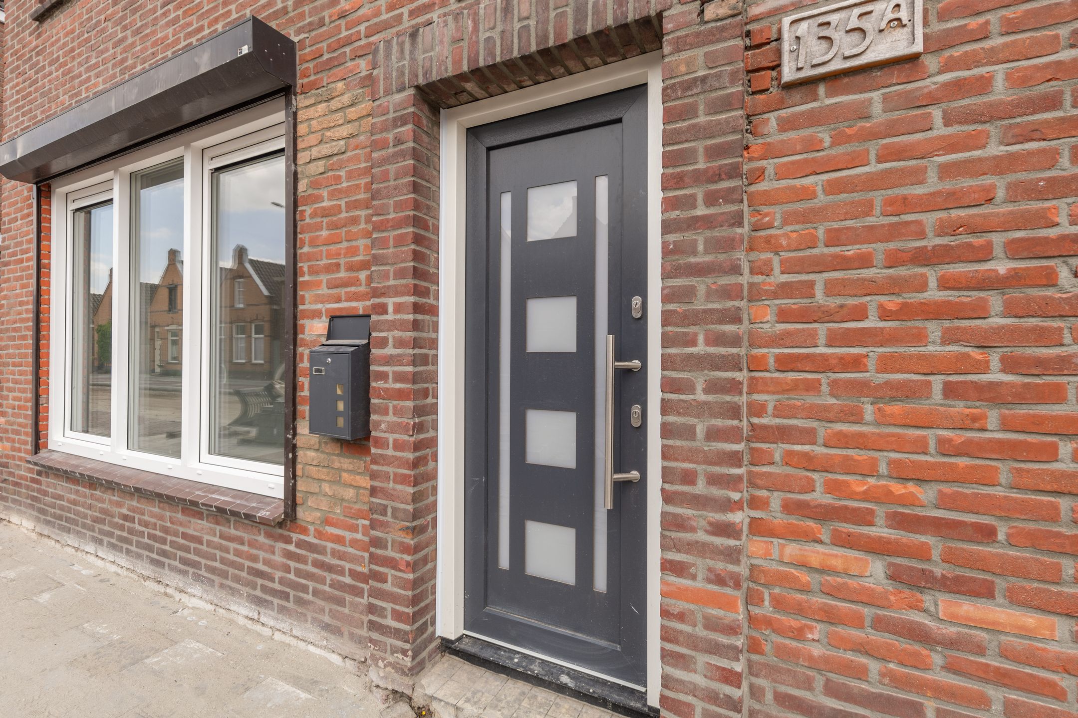 Foto 42 van Burgerhoutsestraat 135-A