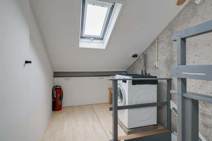 Foto 36 van Joost van den Vondelstraat 81