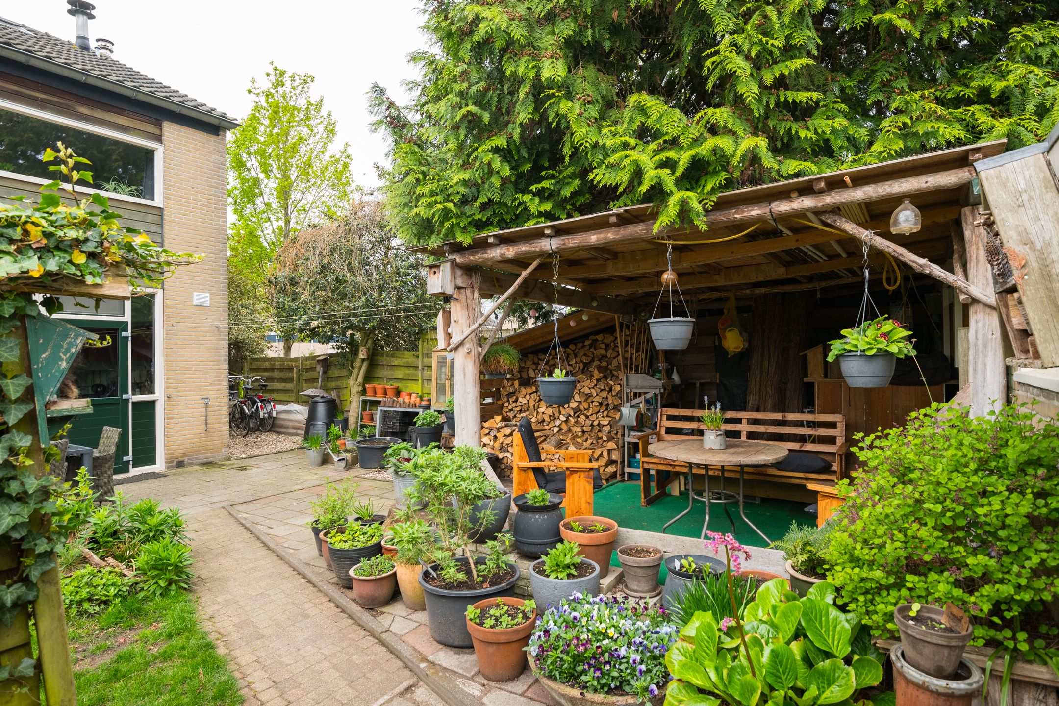 Foto 42 van Joost van den Vondelstraat 81