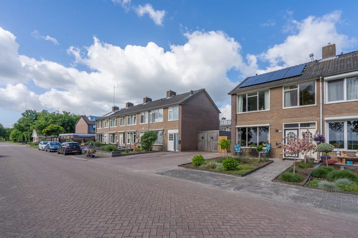 Foto 4 van Kanaalweg 44