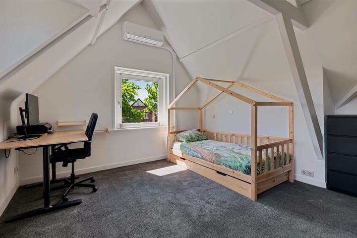 Photo 27 of Stationsweg West 133