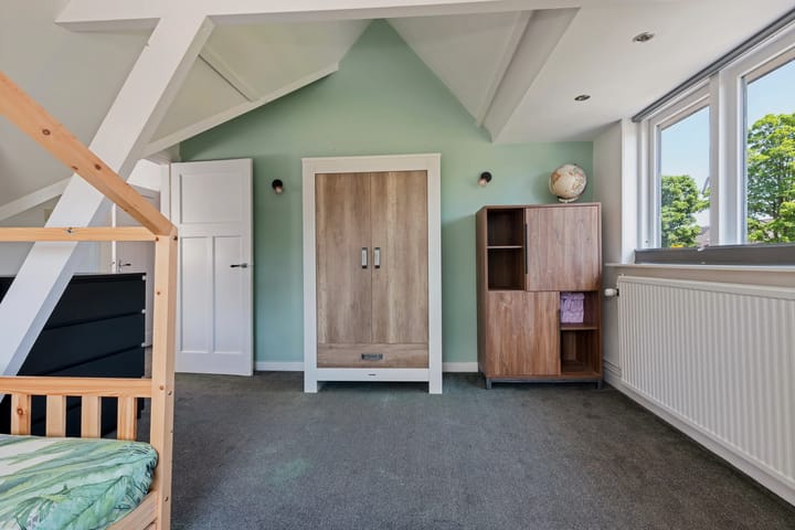 Photo 29 of Stationsweg West 133