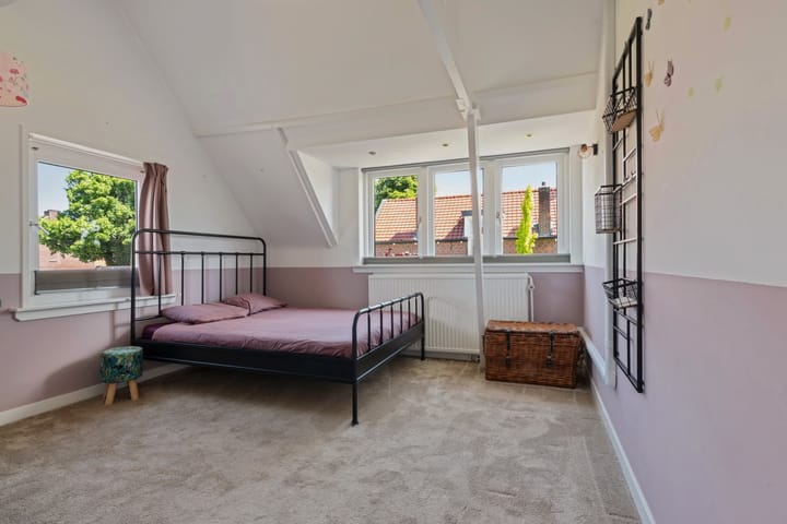 Photo 32 of Stationsweg West 133