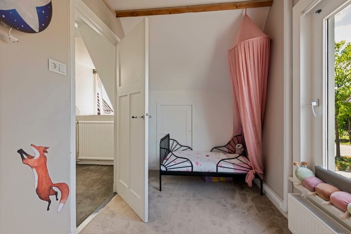 Photo 35 of Stationsweg West 133