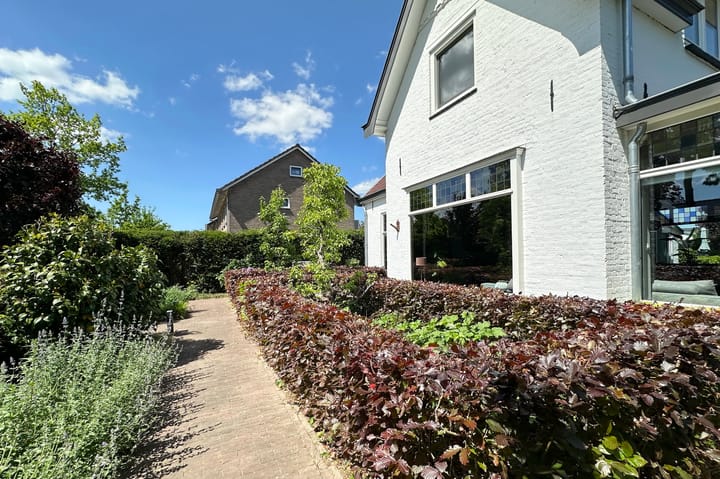 Photo 38 of Stationsweg West 133