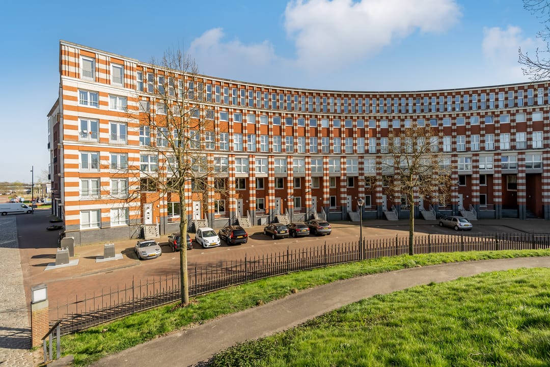 Foto 1 van Frontonstraat 89