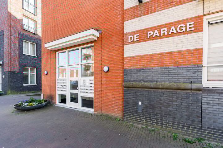 Foto 3 van Frontonstraat 89