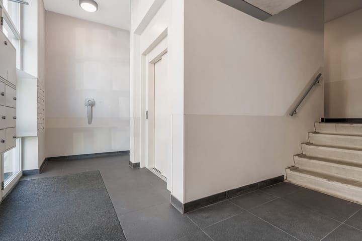 Foto 4 van Frontonstraat 89