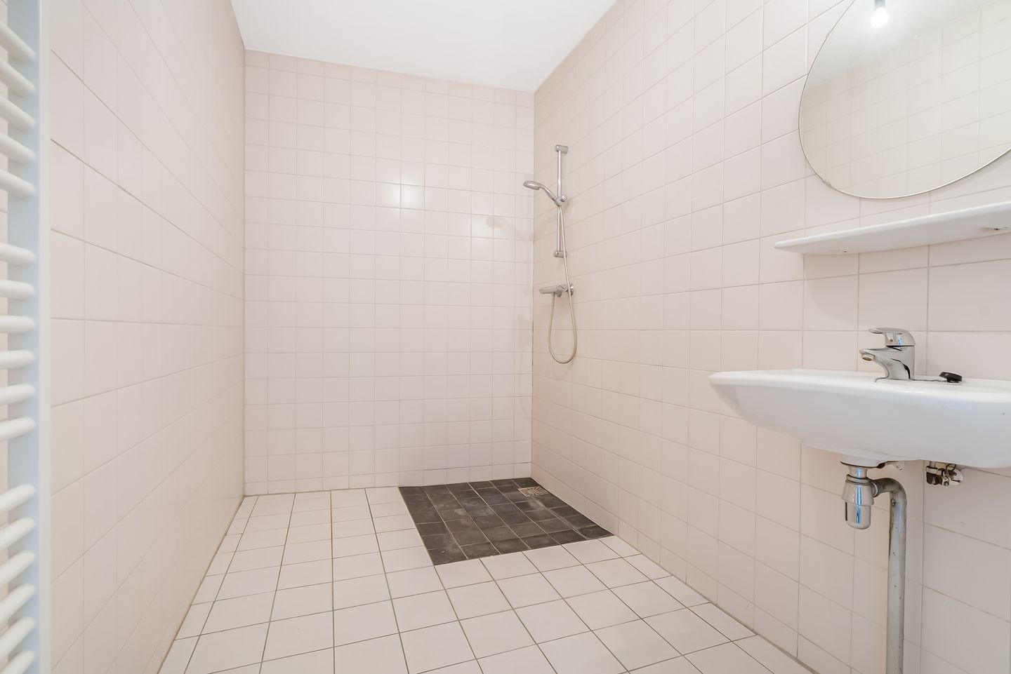 Foto 10 van Frontonstraat 89