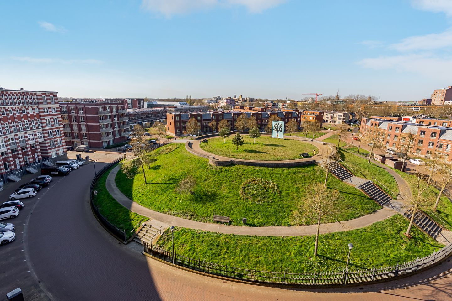 Foto 25 van Frontonstraat 89