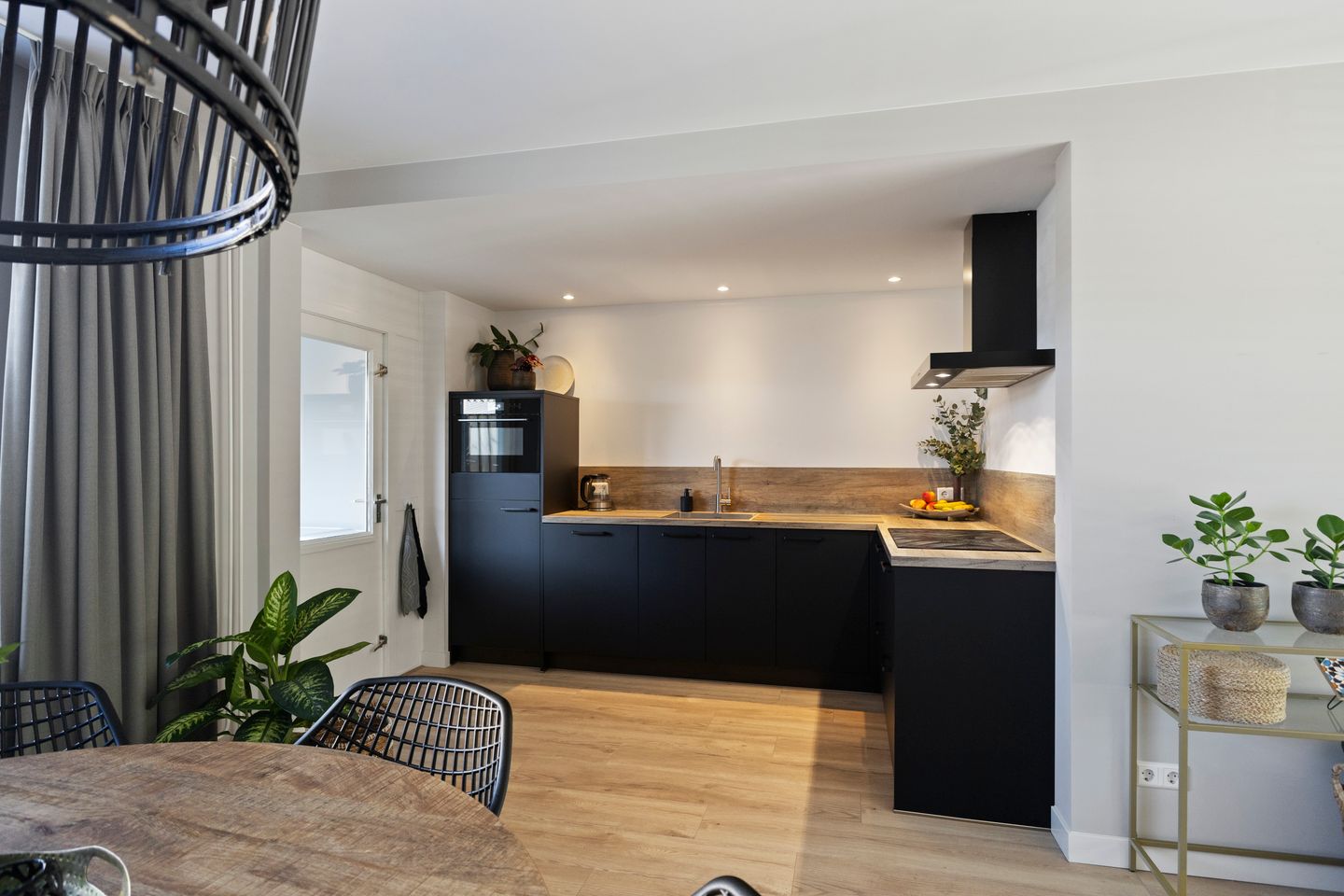 Foto 10 van Van Steenstraat 29