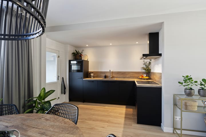 Foto 10 van Van Steenstraat 29