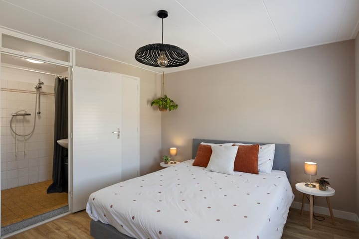 Foto 15 van Van Steenstraat 29