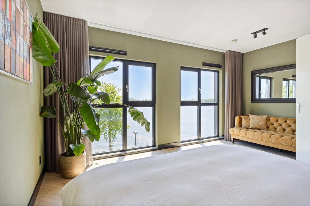 Foto 7 van Zuiderlicht 135