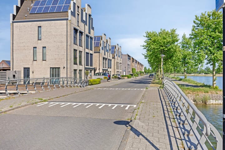 Foto 14 van Zuiderlicht 135