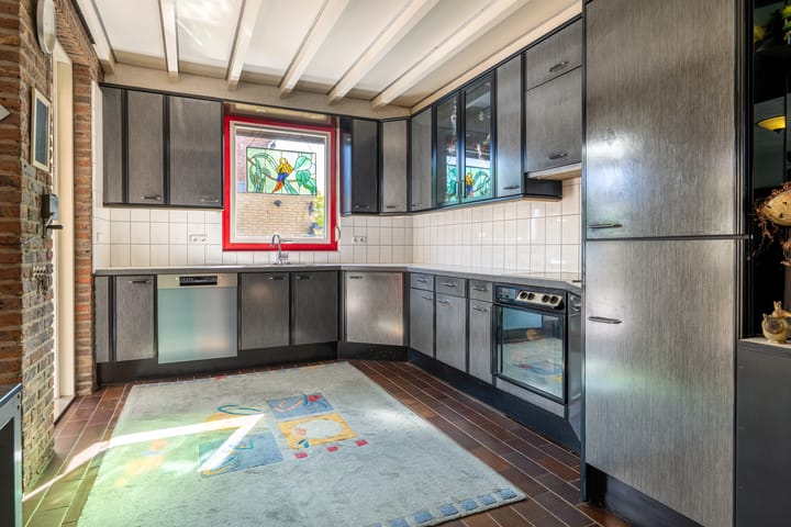 Foto 10 van Bartholemeusstraat 38