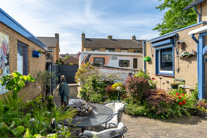 Foto 28 van Bartholemeusstraat 38