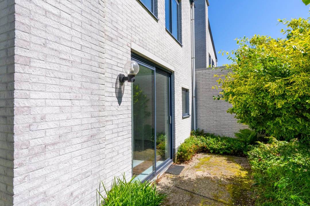 Photo 16 of R.A. Kartinistraat 18