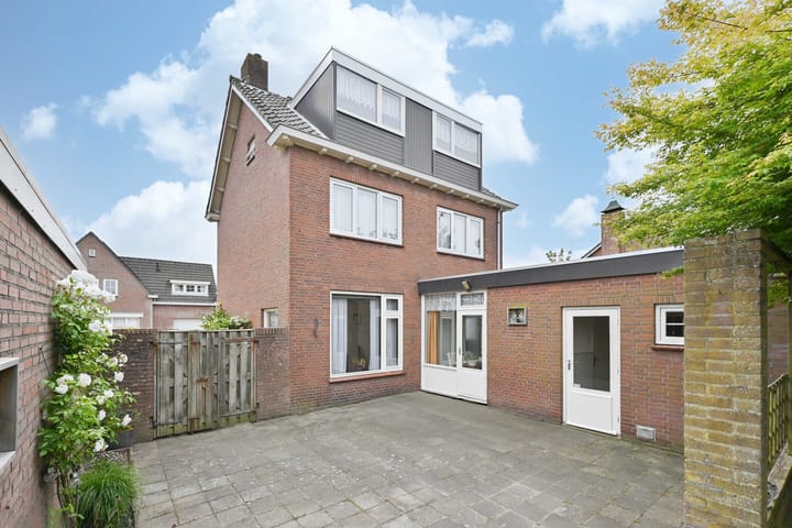 Foto 18 van Bovenstraat 32