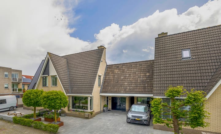 Foto 1 van Pieter Brueghellaan 11