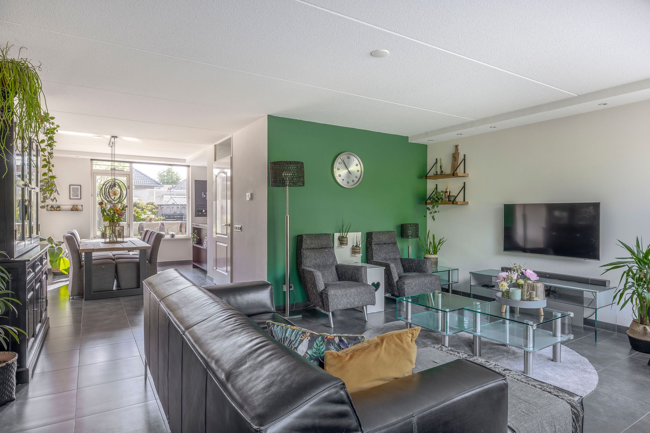 Foto 3 van Pieter Brueghellaan 11