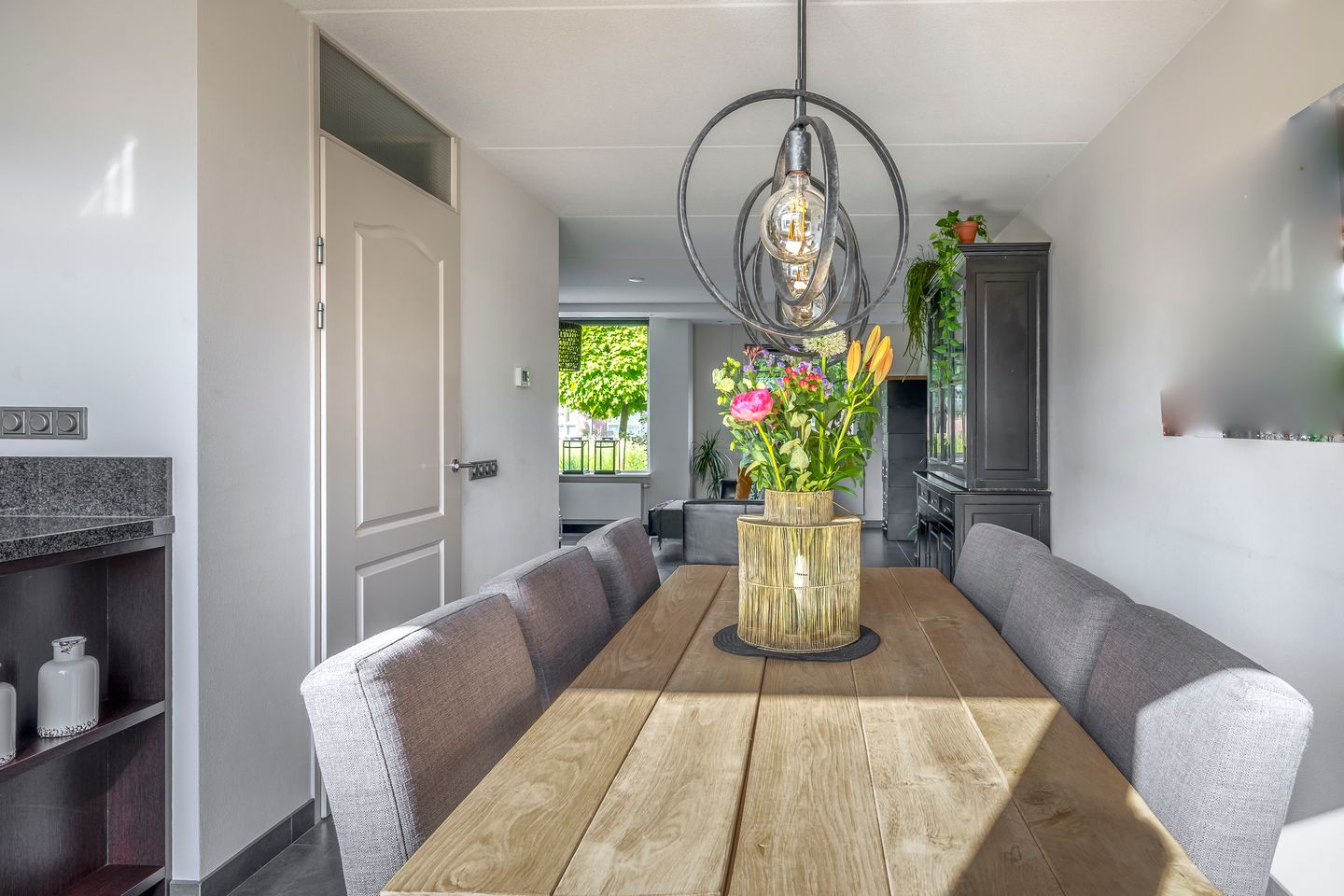 Foto 14 van Pieter Brueghellaan 11