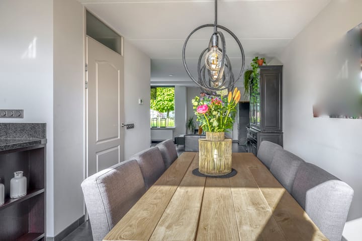 Foto 14 van Pieter Brueghellaan 11