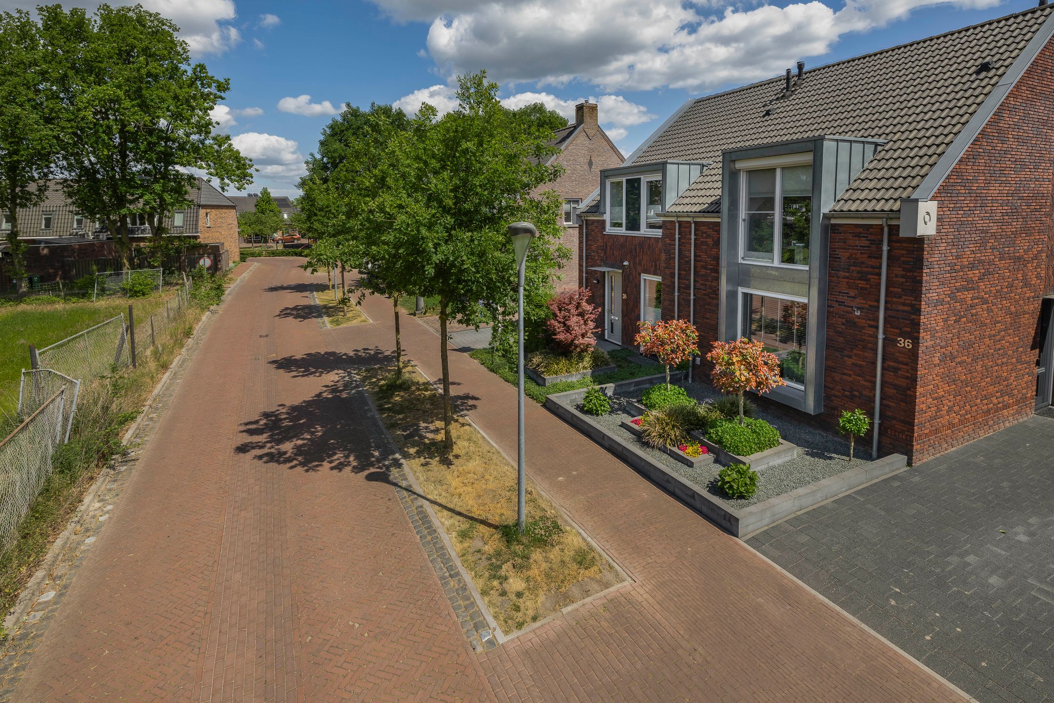 Foto 39 van Genderdreef 38