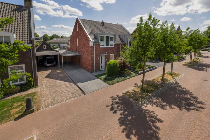 Photo 40 of Genderdreef 38