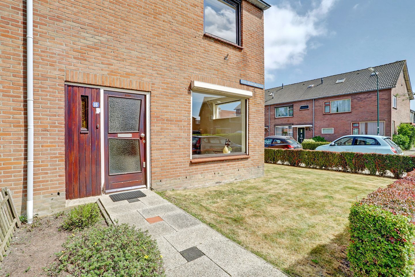 Photo 4 of Titus Brandsmastraat 18
