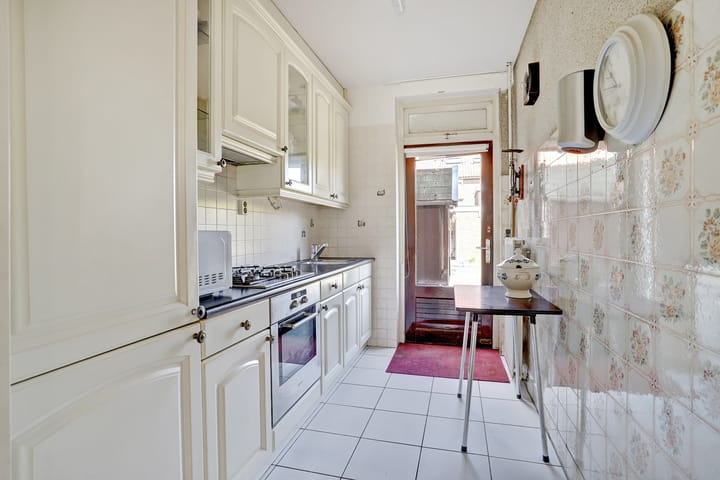 Foto 13 van Titus Brandsmastraat 18