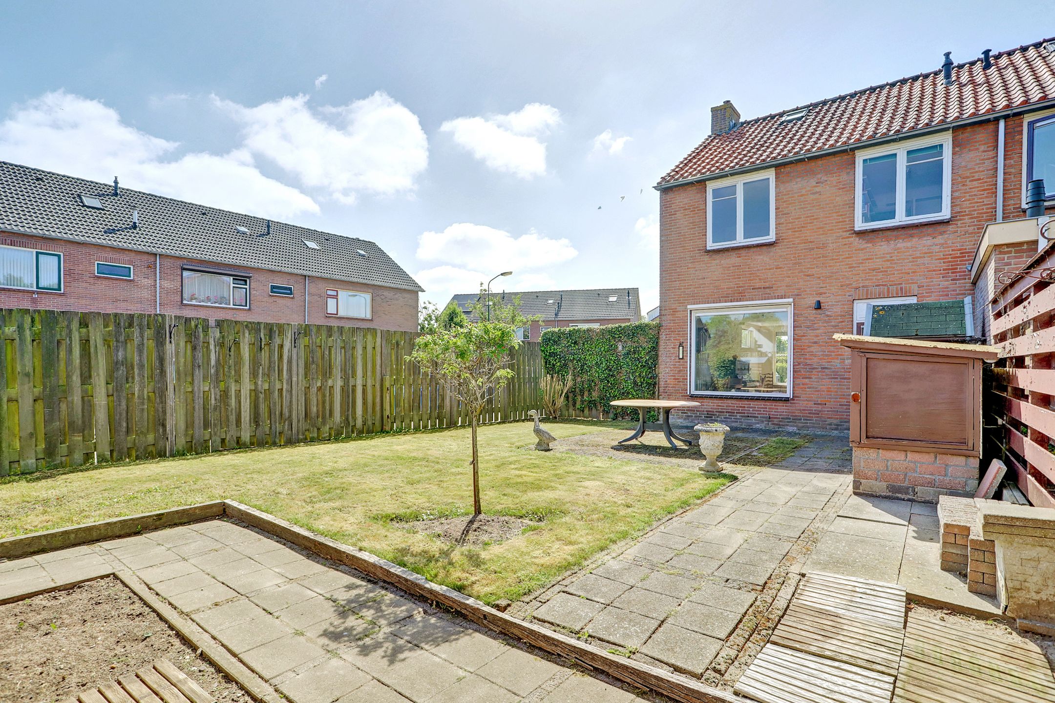 Photo 36 of Titus Brandsmastraat 18