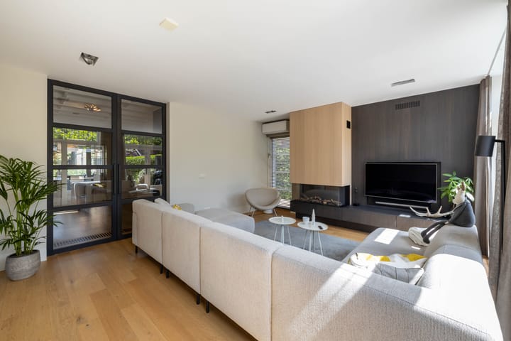 Foto 4 van Kanaalweg 11