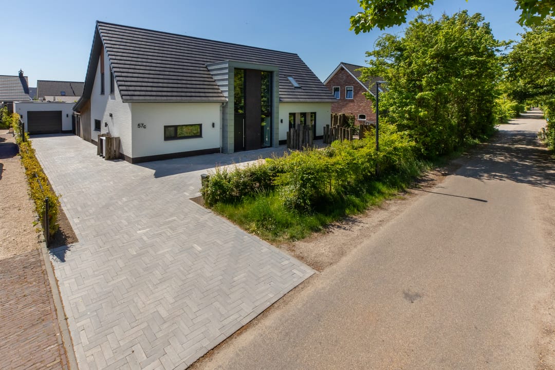 Foto 1 van Vrijburgstraat 57-C