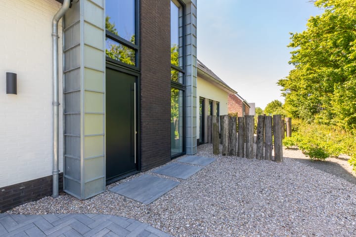 Foto 5 van Vrijburgstraat 57-C