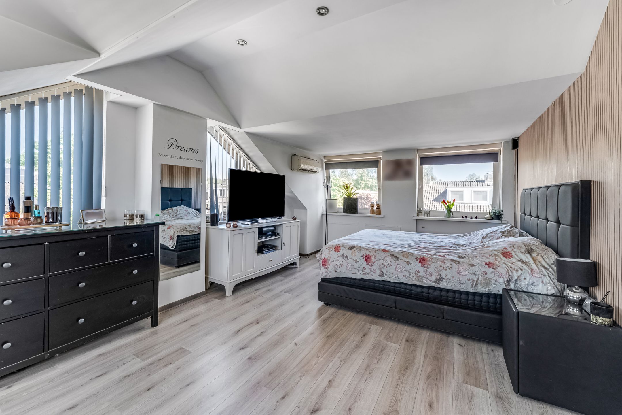 Foto 36 van Sperwerkamp 1