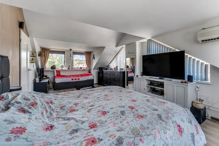 Foto 40 van Sperwerkamp 1