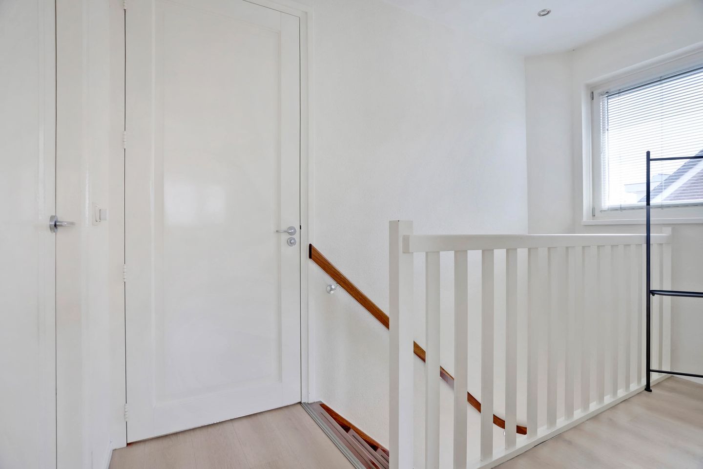 Photo 19 of Clarastraat 25