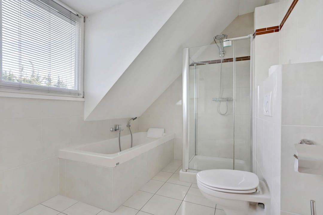 Photo 28 of Clarastraat 25